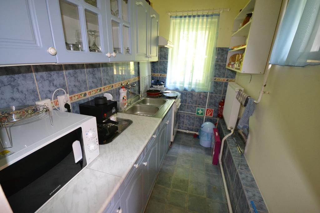 Var-Lak Vendeghaz Szendro ภายนอก รูปภาพ